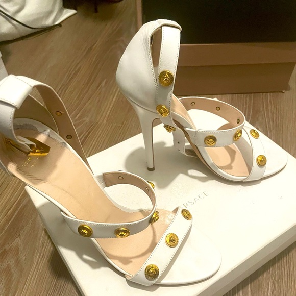 Versace Icon Medusa Sandal White - Picture 5 of 6